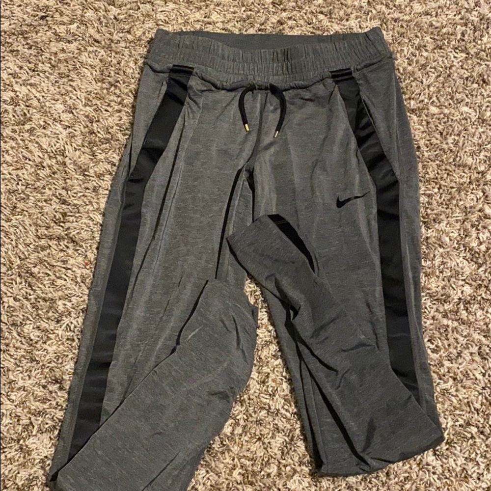 Nike dri-fit jeggings